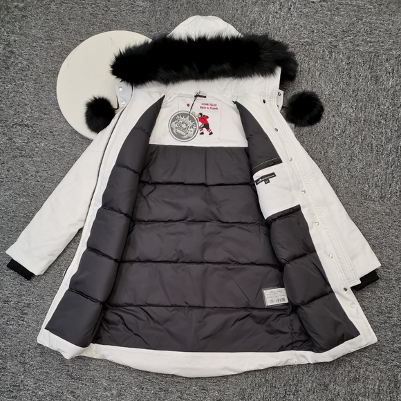 Moose Knuckles Stirling Parka-Snow White - Picture 5 of 9